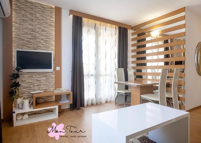 Mon Tour דירה סאני ביץ'